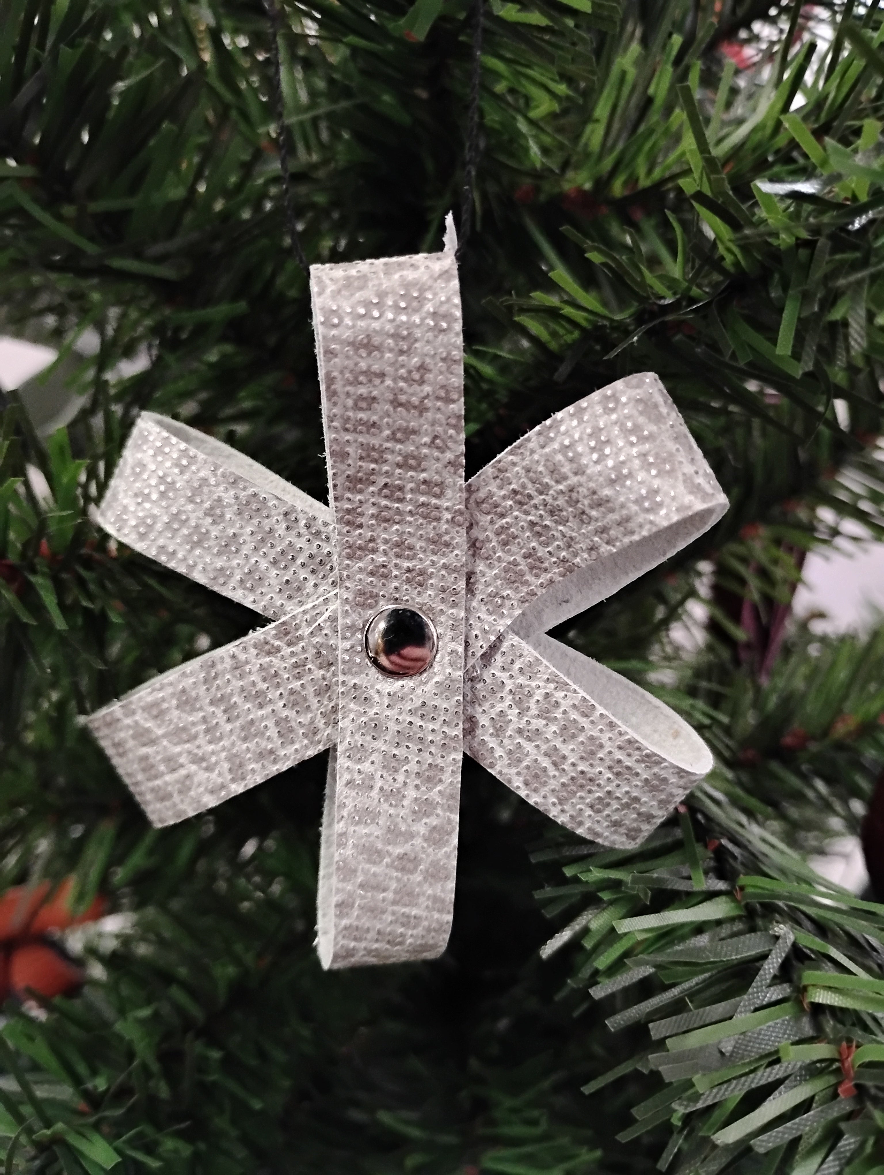 Ornement de Noël en cuir