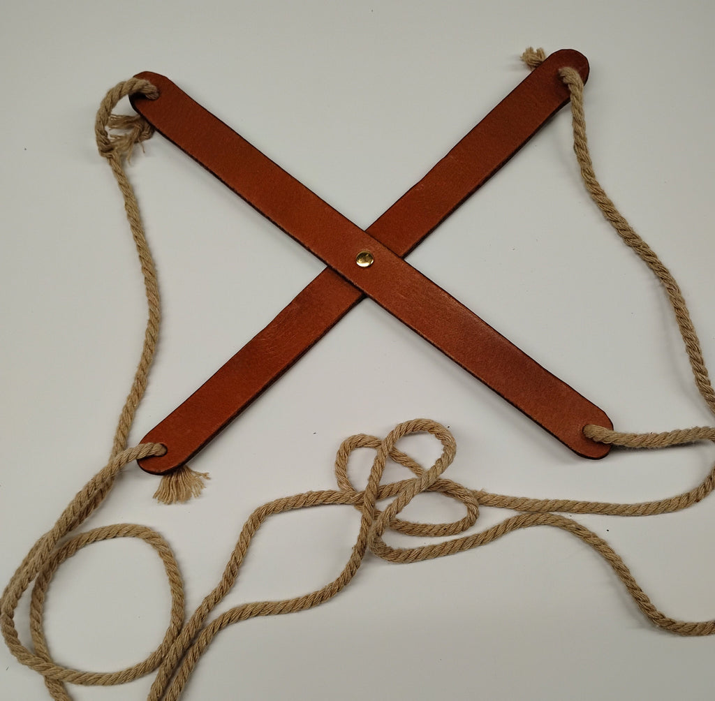 Support suspendu cuir brun clair