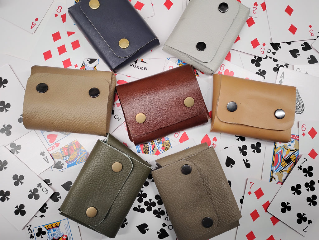 Étui en cuir pour jeu de cartes